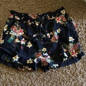 Forever 21 shorts 🧡